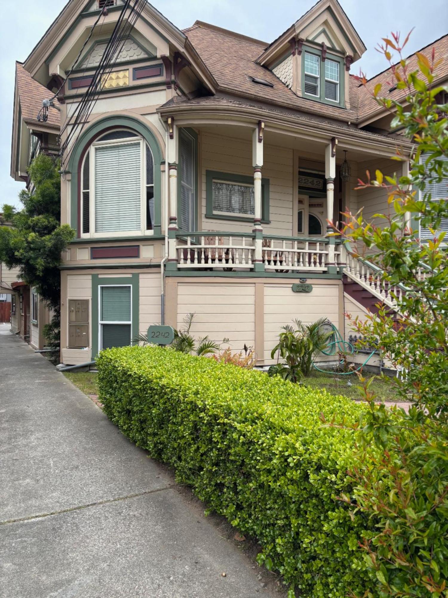 Alameda 3Br Unique Victorian Penthouse With Deck And Outdoor Furniture, Ac, 3 Blocks To Beach & Shopping Center & 2 Free Parking Spaces 外观 照片